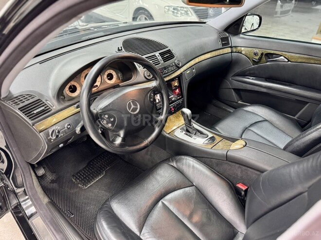Mercedes E 320 2002, 237,000 km - 3.2 l - Bakı