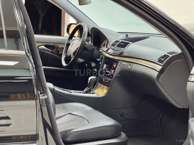 Mercedes E 320 2002, 237,000 km - 3.2 l - Bakı