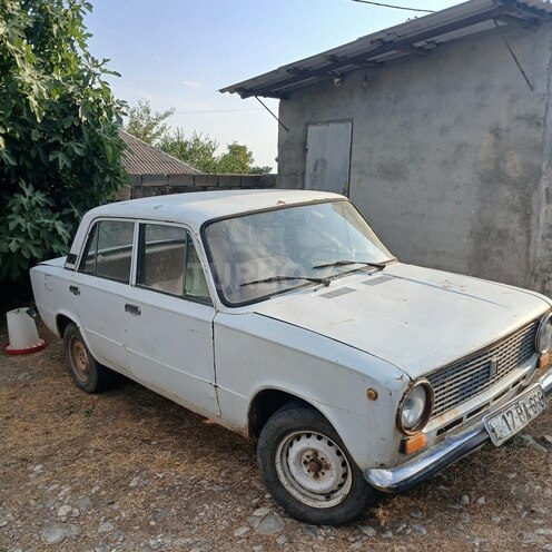 LADA (VAZ) 21011 1980, 50,000 km - 1.3 l - Şamaxı