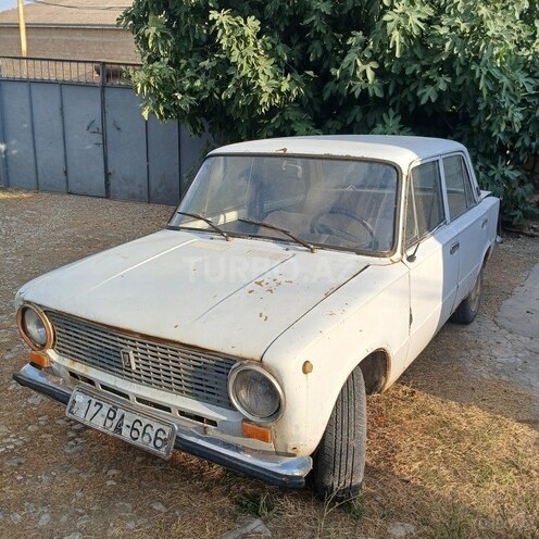 LADA (VAZ) 21011 1980, 50,000 km - 1.3 l - Şamaxı