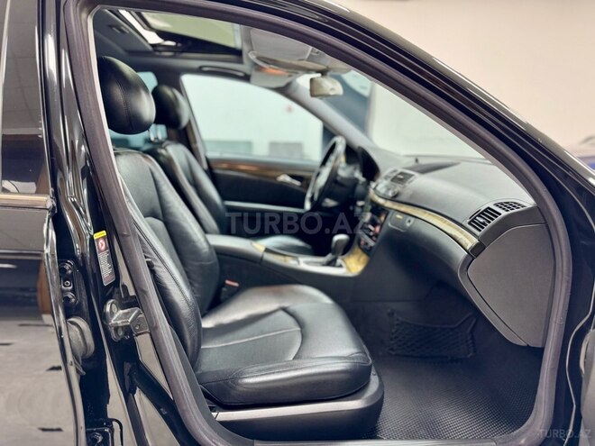Mercedes E 320 2002, 237,000 km - 3.2 l - Bakı