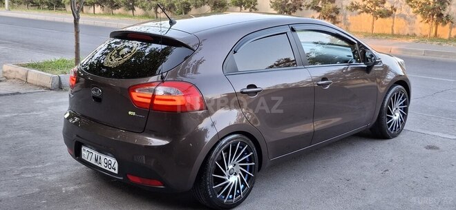 Kia Rio 2011, 253,061 km - 1.1 l - Mingəçevir