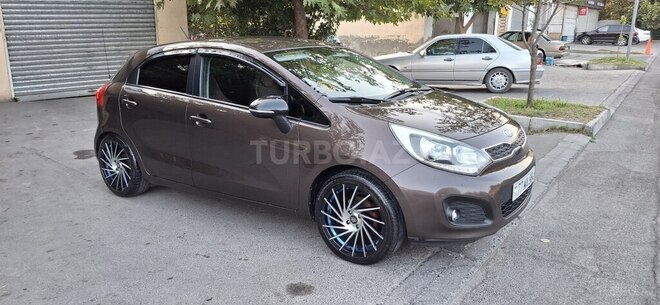 Kia Rio 2011, 253,061 km - 1.1 l - Mingəçevir