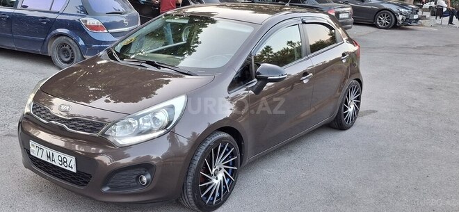 Kia Rio 2011, 253,061 km - 1.1 l - Mingəçevir