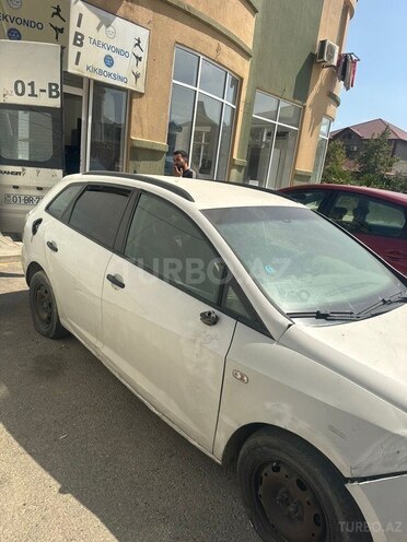 SEAT Ibiza 2013, 900,000 km - 1.4 l - Bakı