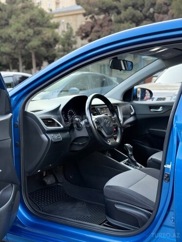 Hyundai Accent 2017, 110,600 km - 1.6 л - Xırdalan