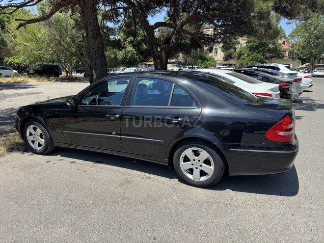 Mercedes E 220 2006, 245,000 km - 2.2 л - Bakı