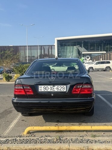 Mercedes E 240 1998, 198,000 km - 2.4 l - Bakı