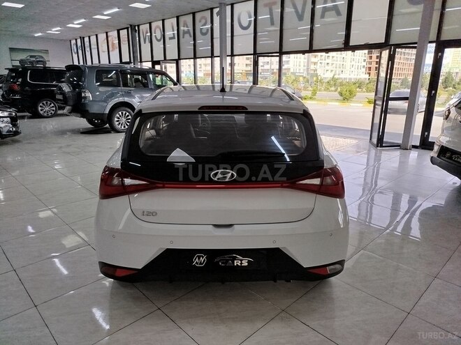 Hyundai i20 2023, 9,700 km - 1.4 l - Sumqayıt