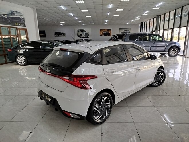 Hyundai i20 2023, 9,700 km - 1.4 l - Sumqayıt