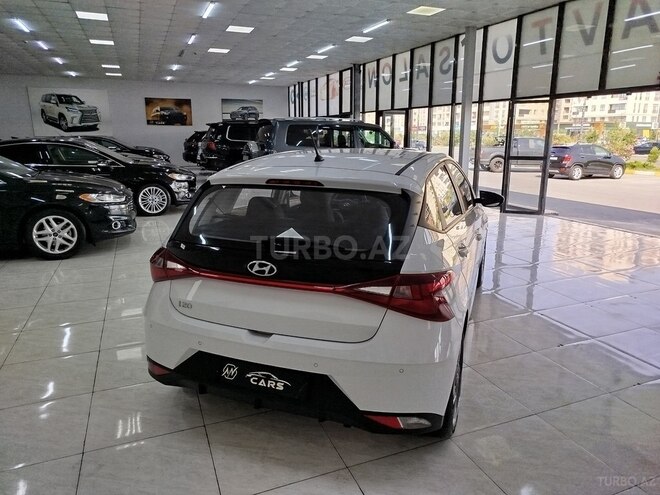 Hyundai i20 2023, 9,700 km - 1.4 l - Sumqayıt
