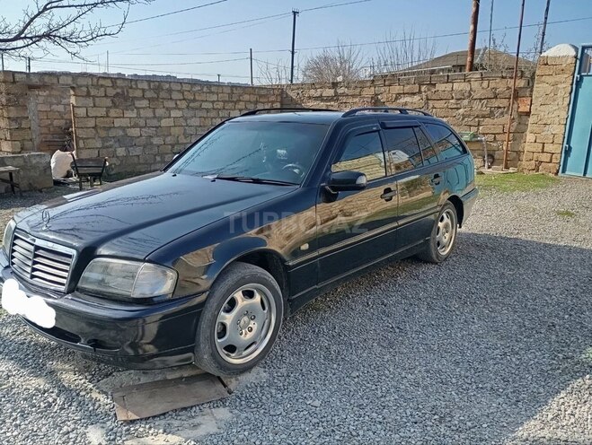 Mercedes C 220 2000, 300,000 km - 2.1 l - Sumqayıt