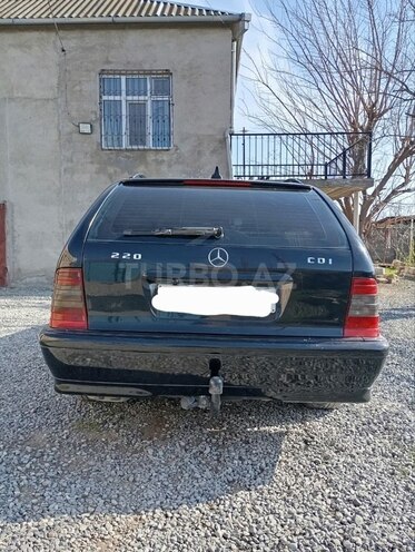 Mercedes C 220 2000, 300,000 km - 2.1 l - Sumqayıt