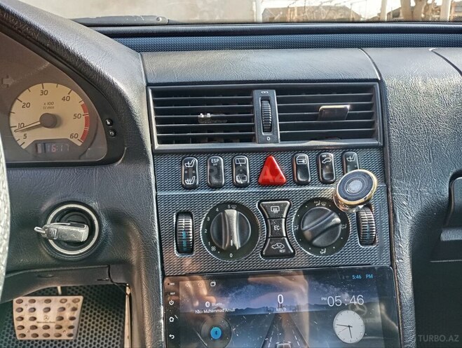 Mercedes C 220 2000, 300,000 km - 2.1 l - Sumqayıt