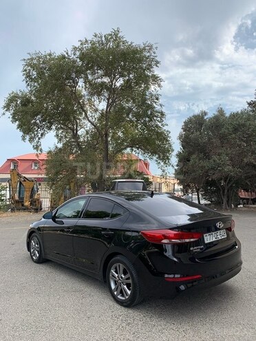 Hyundai Elantra 2016, 127,000 km - 2.0 l - Bakı