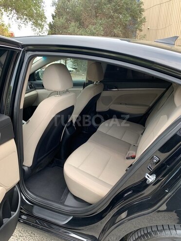 Hyundai Elantra 2016, 127,000 km - 2.0 l - Bakı