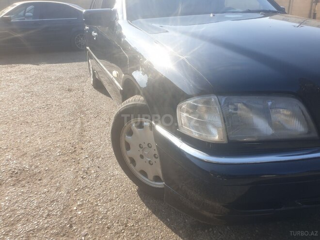 Mercedes C 220 1999, 200,000 km - 2.2 л - Bakı