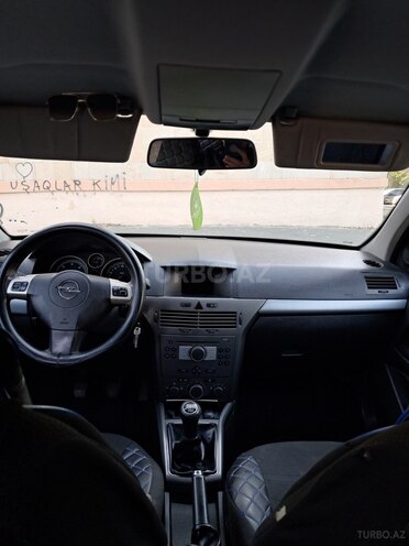 Opel Astra 2006, 277,447 km - 1.3 l - Bakı