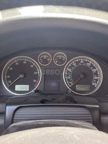 Volkswagen Passat 2002, 257,000 km - 1.8 l - Bakı