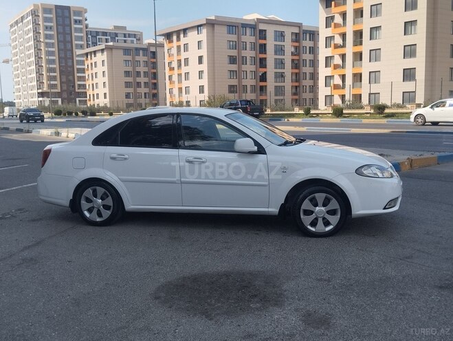 Daewoo Gentra 2014, 299,000 km - 1.5 л - Bakı