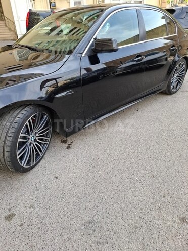 BMW 525 2005, 385,000 km - 2.5 l - Bakı