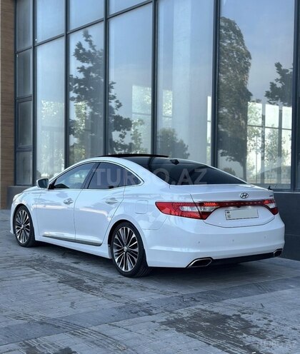 Hyundai Grandeur 2015, 178,000 km - 3.0 l - Bakı