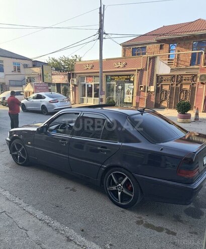 Mercedes C 230 1996, 595,000 km - 2.3 l - Bakı
