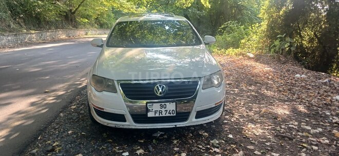 Volkswagen Passat 2005, 382,528 km - 2.0 л - Qax