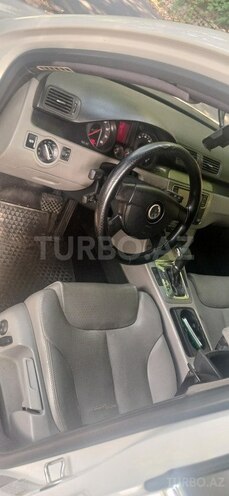 Volkswagen Passat 2005, 382,528 km - 2.0 л - Qax