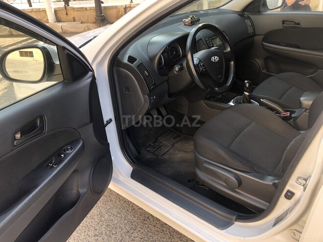 Hyundai i30 2010, 254,096 km - 1.6 л - Bakı