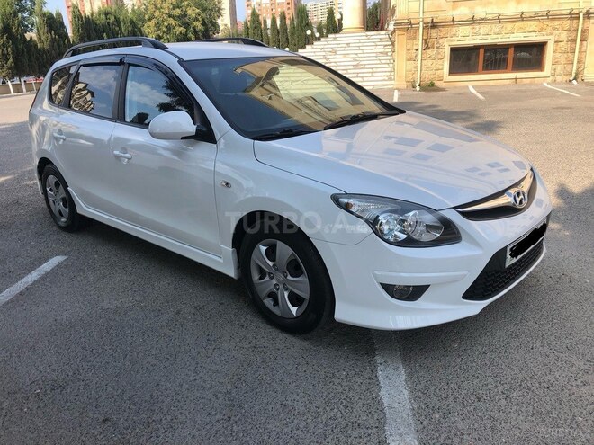 Hyundai i30 2010, 254,096 km - 1.6 л - Bakı
