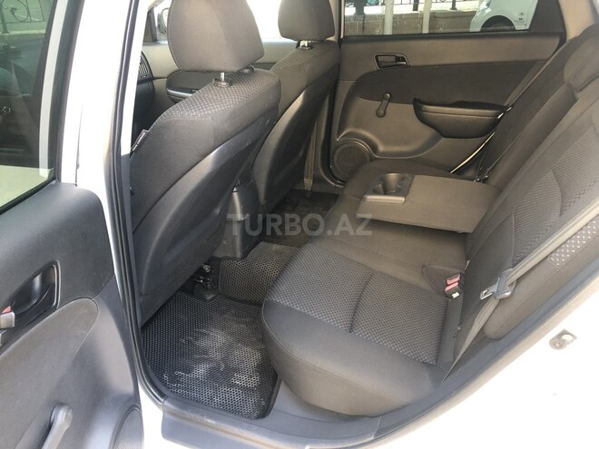 Hyundai i30 2010, 254,096 km - 1.6 л - Bakı