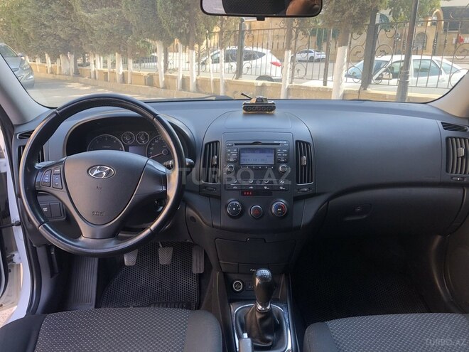 Hyundai i30 2010, 254,096 km - 1.6 л - Bakı