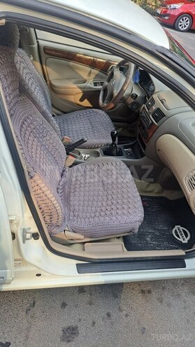 Nissan Sunny 2005, 293,000 km - 1.6 l - Gəncə