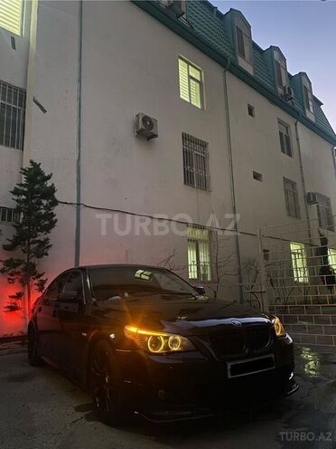 BMW 525 2007, 320,000 km - 2.5 л - Goranboy