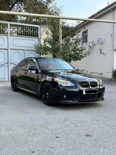 BMW 525 2007, 320,000 km - 2.5 л - Goranboy