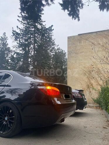 BMW 525 2007, 320,000 km - 2.5 л - Goranboy