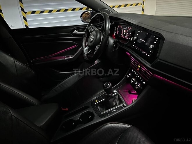 Volkswagen Jetta 2019, 120,000 km - 2.0 l - Bakı