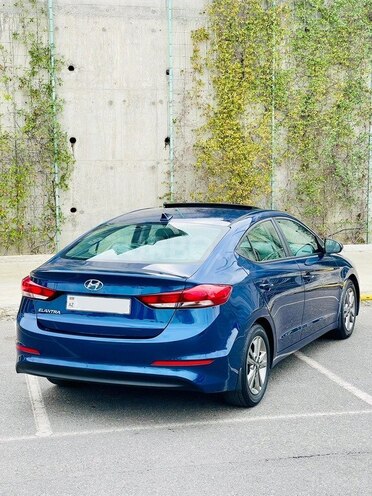 Hyundai Elantra 2018, 84,000 km - 2.0 л - Bakı