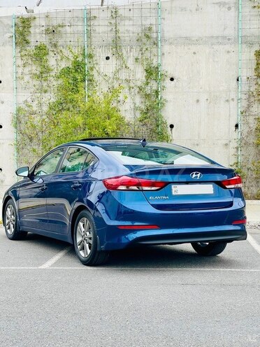 Hyundai Elantra 2018, 84,000 km - 2.0 л - Bakı