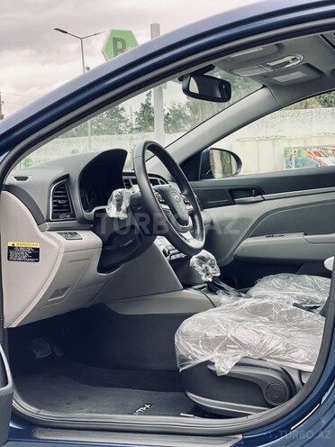Hyundai Elantra 2018, 84,000 km - 2.0 л - Bakı