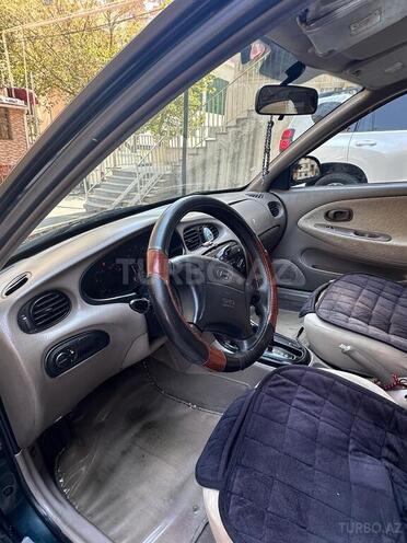 Hyundai Elantra 1999, 245,000 km - 2.0 l - Bakı