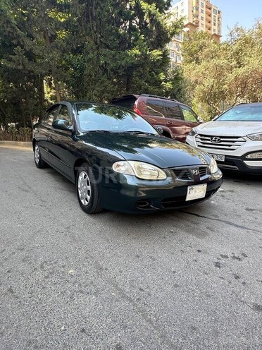 Hyundai Elantra 1999, 245,000 km - 2.0 l - Bakı