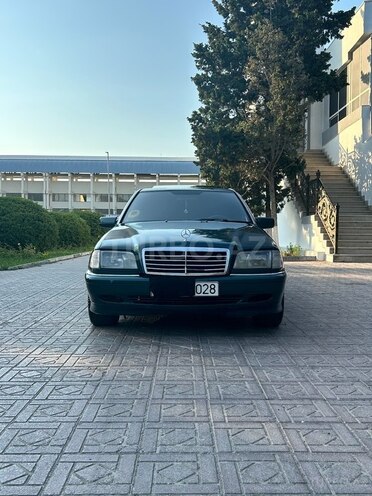 Mercedes C 200 1997, 270,000 km - 2.0 l - Sumqayıt