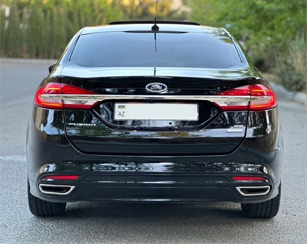 Ford Fusion (North America) 2017, 117,000 km - 2.0 l - Bakı