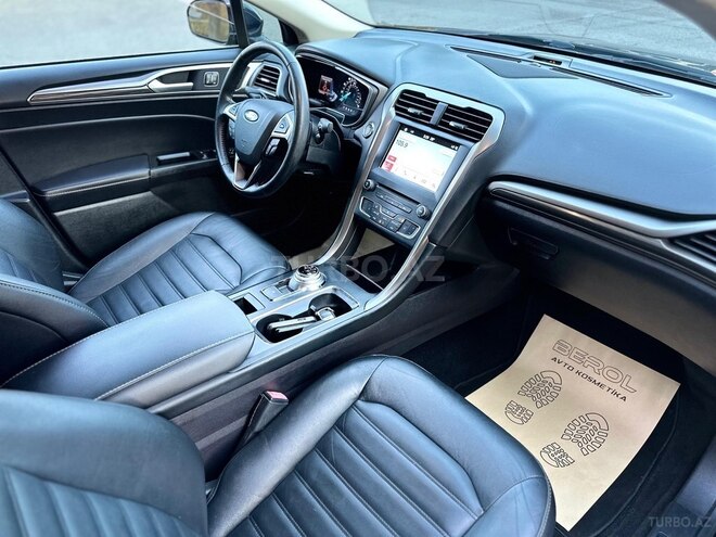 Ford Fusion (North America) 2017, 117,000 km - 2.0 l - Bakı