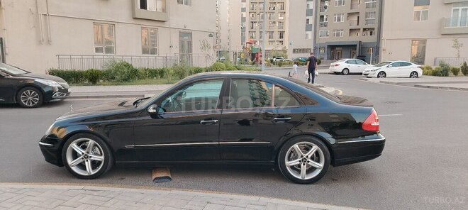 Mercedes E 320 2004, 451,716 km - 3.2 l - Bakı