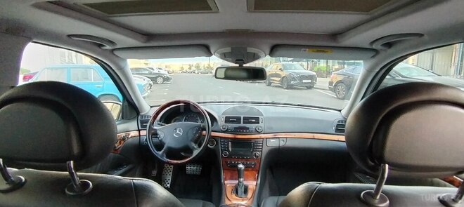 Mercedes E 320 2004, 451,716 km - 3.2 l - Bakı