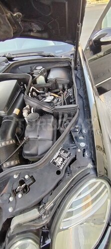 Mercedes E 320 2004, 451,716 km - 3.2 l - Bakı