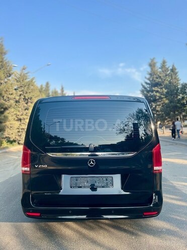 Mercedes V 250 2023, 28,700 km - 2.2 l - Bakı